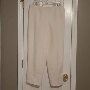 Villager Liz Claiborne Company  White lined Dress/Pantsuit